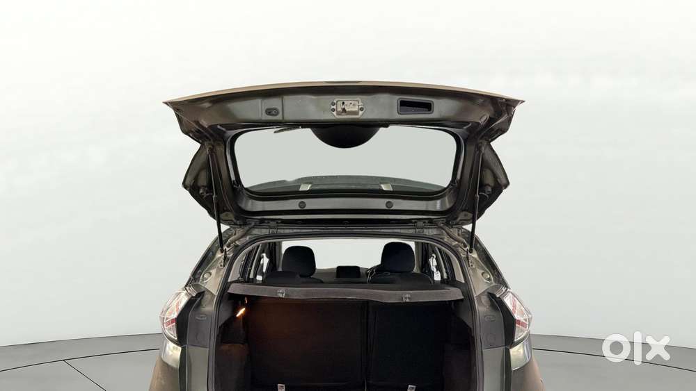 Tata Nexon 1.2 Revotron Xz Plus (s), 2021, Petrol