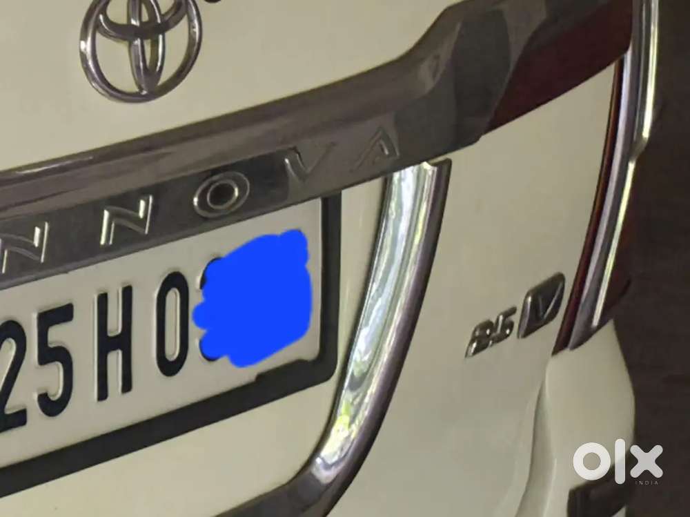 Toyota Innova 2016