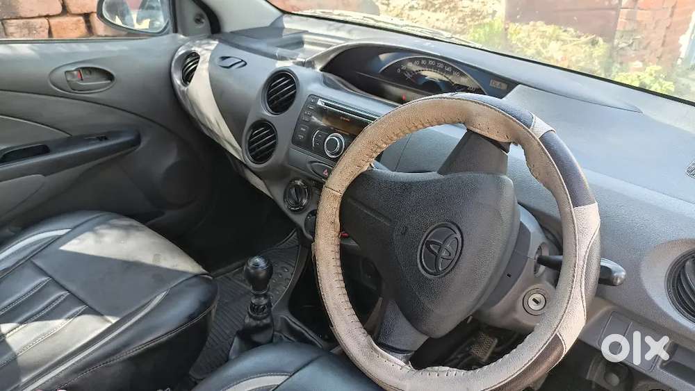 Toyota Etios Liva 2014 Diesel Well Maintained