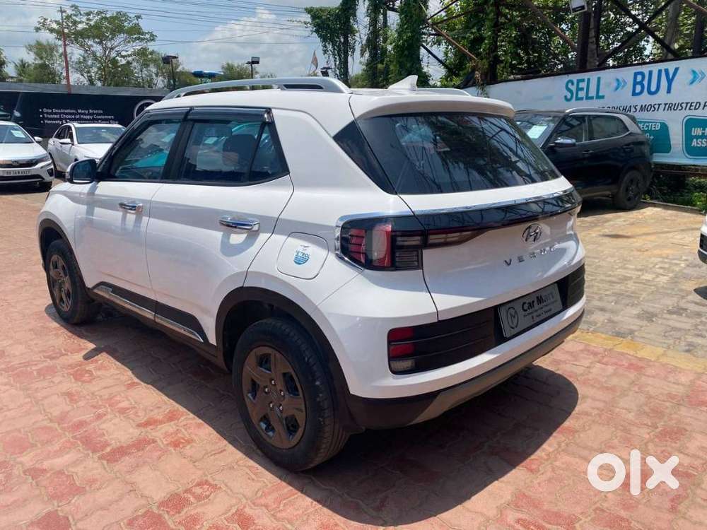Hyundai Venue, 2023, Petrol