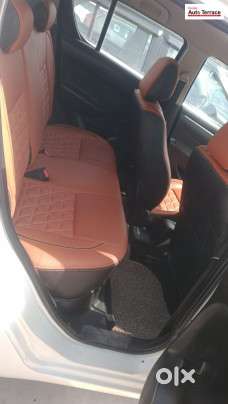 Maruti Suzuki Swift Lxi Optional-o, 2017, Petrol