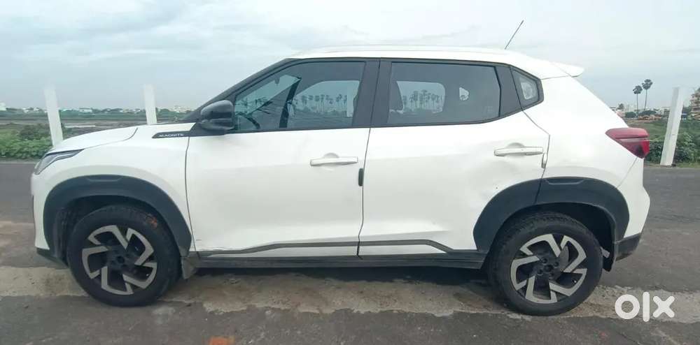 Nissan Magnite 1.0 Xv 2022 Petrol