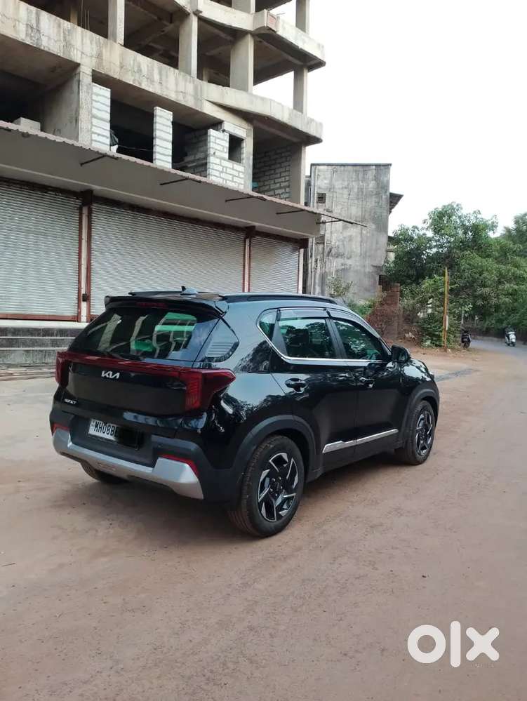 Kia Sonet 2024 Petrol Well Maintained