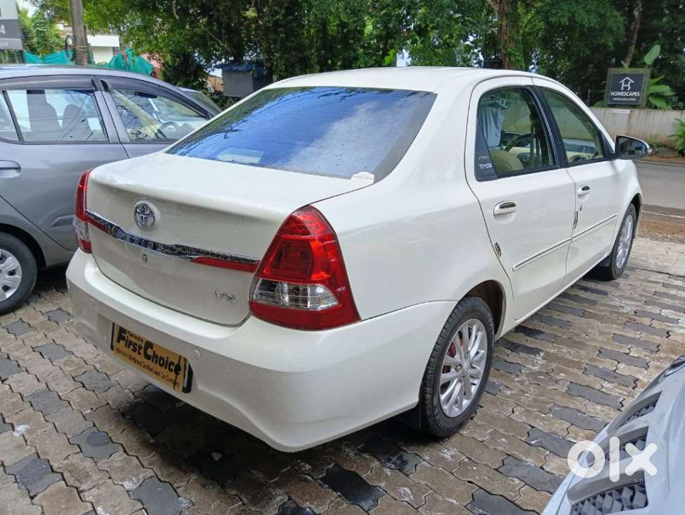 Toyota Etios Vx Limited Edition, 2017, Petrol