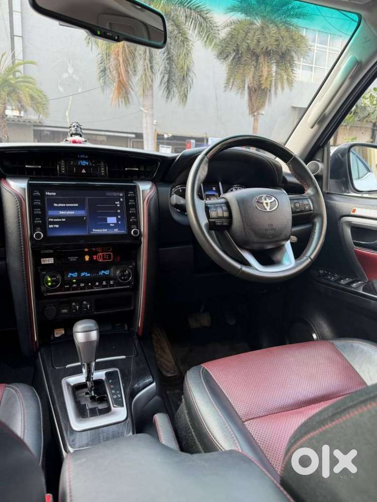Toyota Fortuner Legender 4x2 At 2.8, 2024, Diesel