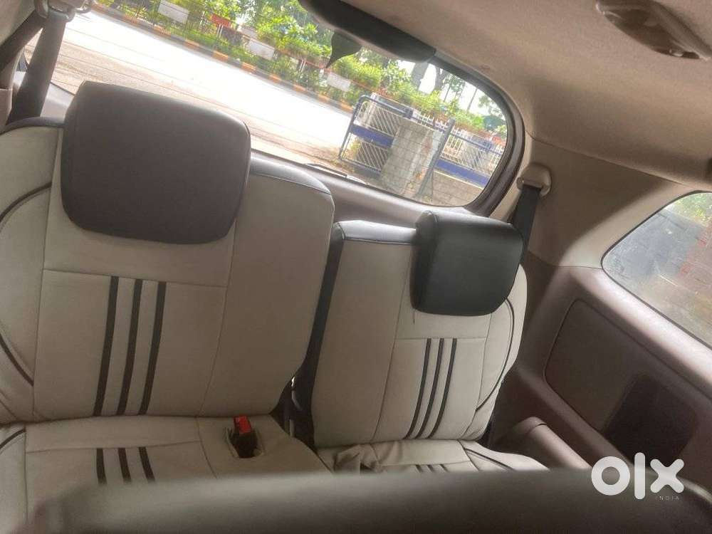 Toyota Innova 2.5 G (diesel) 8 Seater, 2015, Diesel