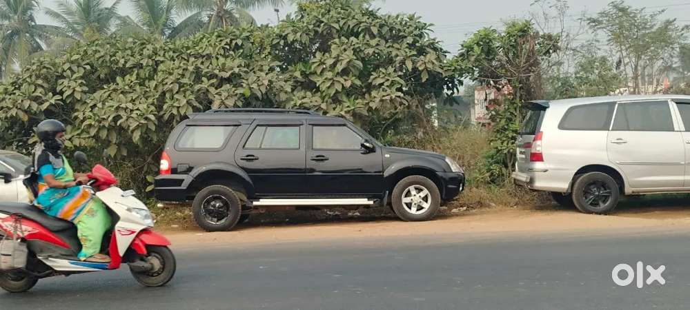 Force Motors Force One 2013