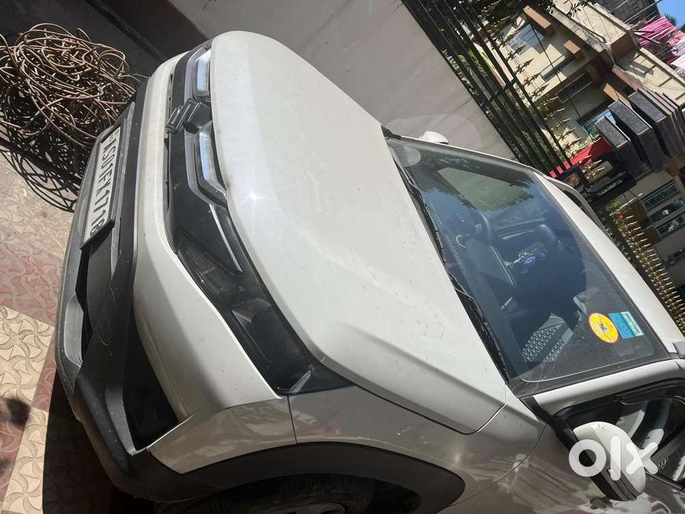 Brezza Lxi  First Owner  Premium Sound + Android + Ambient