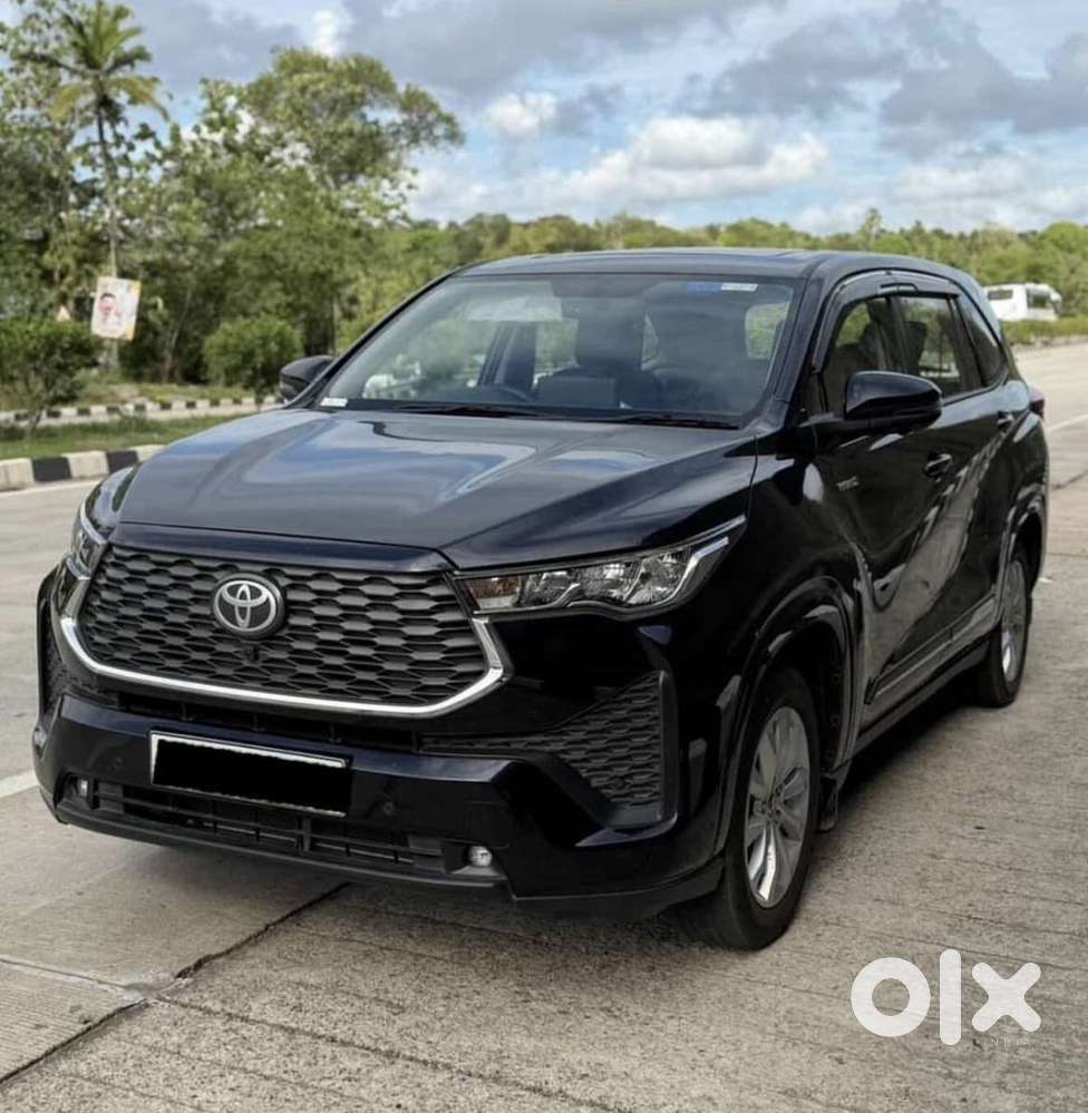Toyota Innova Hycross 2.0 Vx (o) Hybrid 7 Str, 2024, Petrol