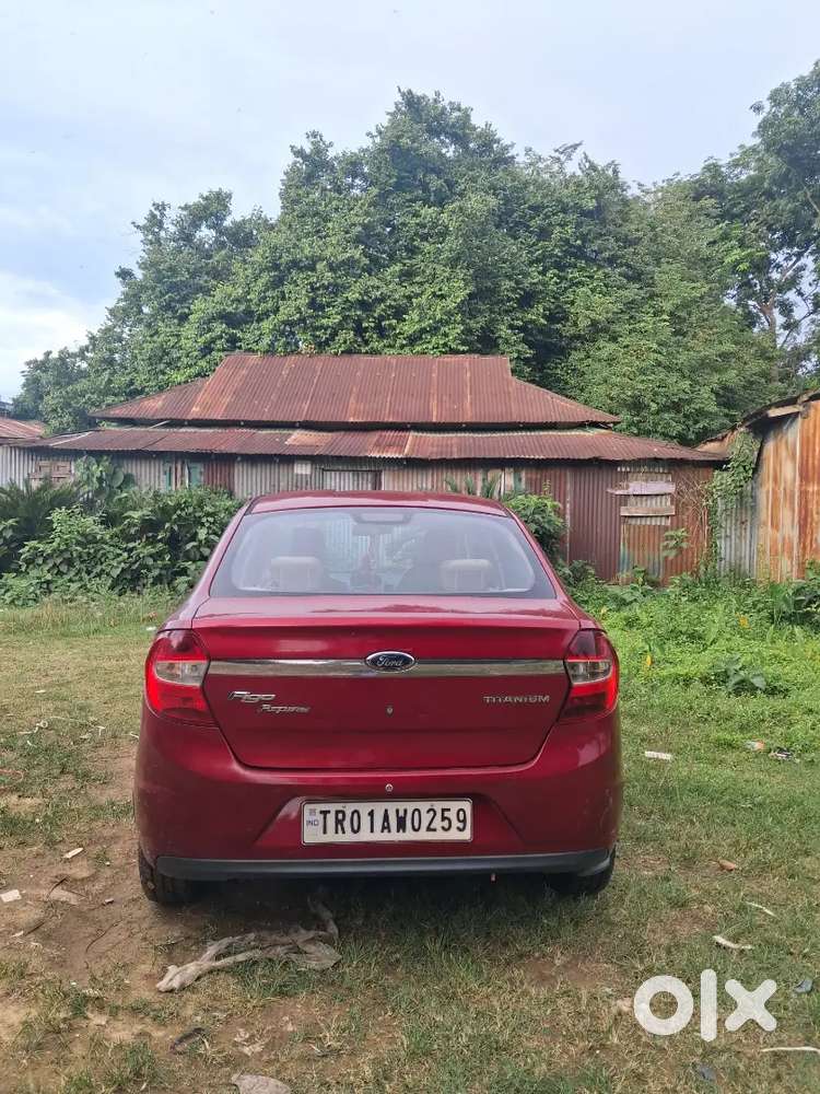 Ford Aspire Titanium Blu 2017