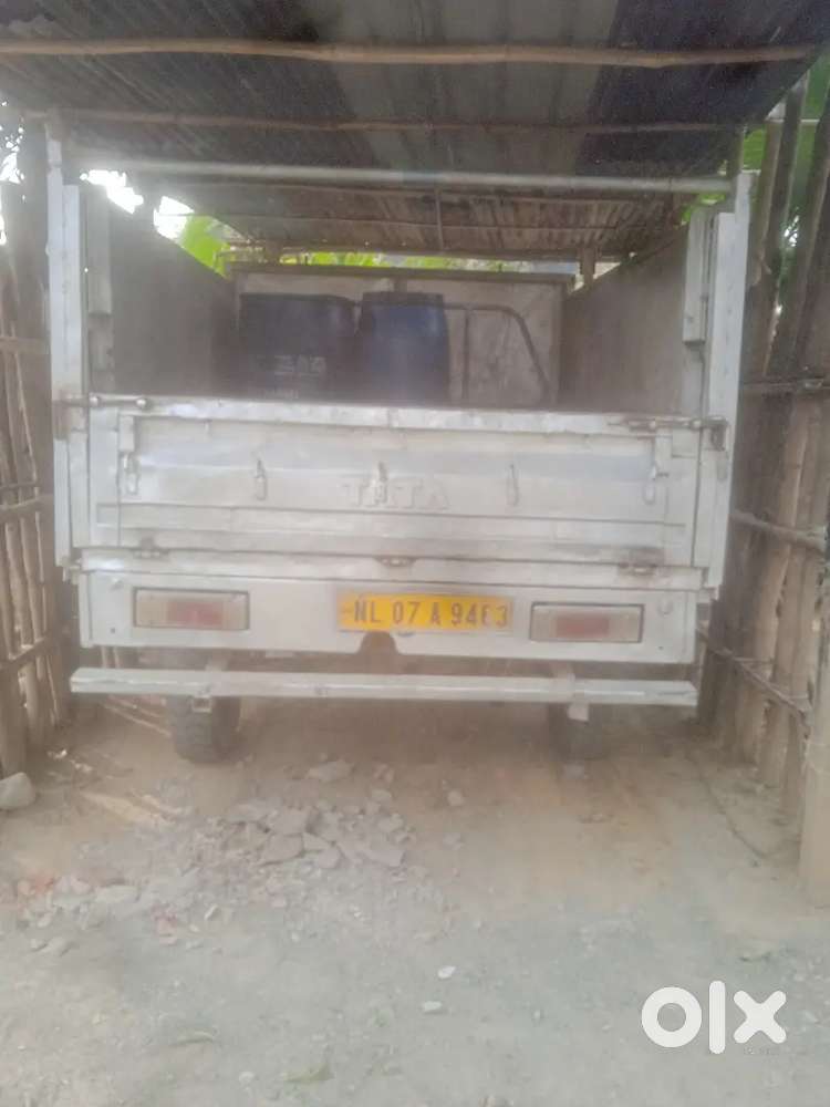 Good Running Condition Tata Xenon With Low Price