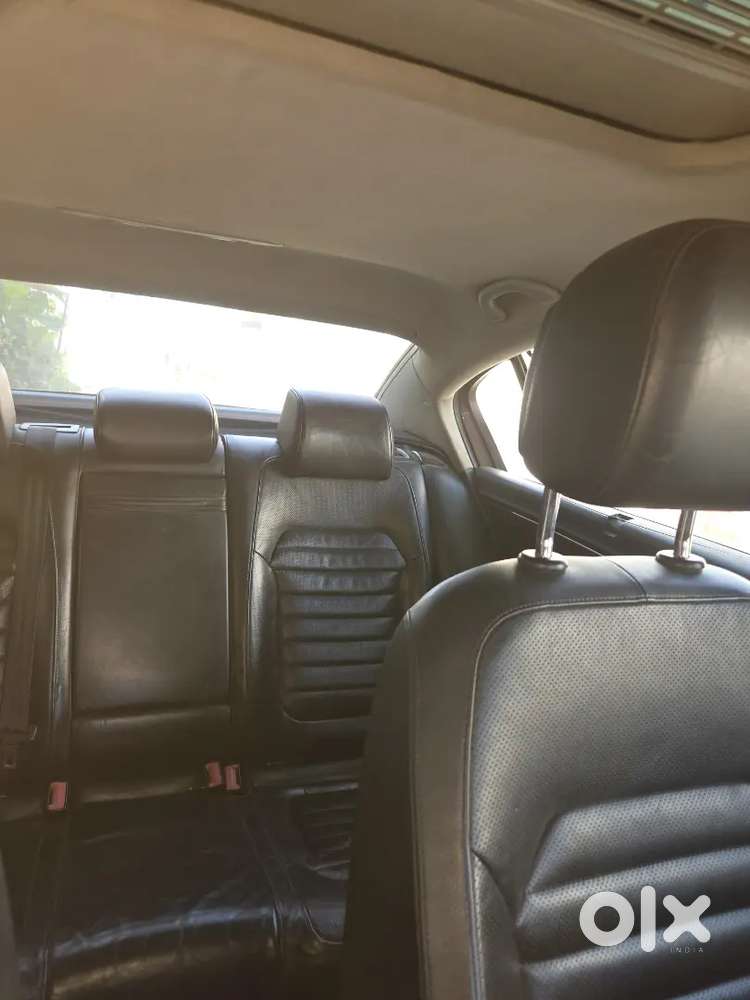 Volkswagen Passat 2011