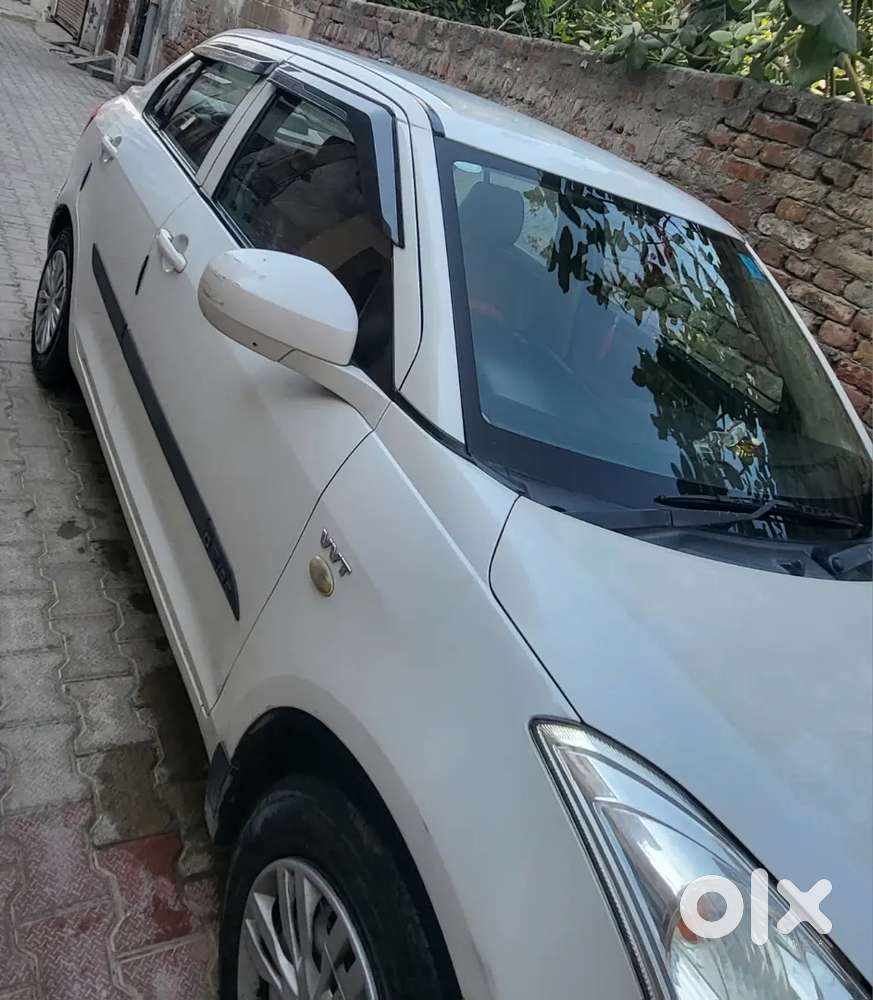 Maruti Suzuki Dzire 2016 Petrol 98000 Km Driven