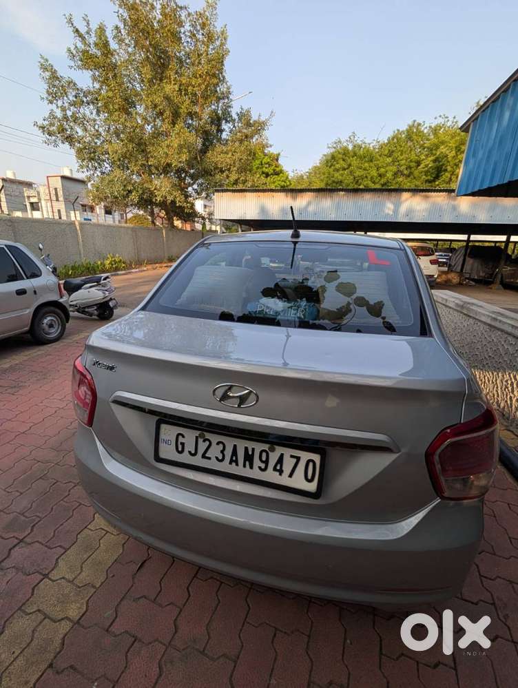 Hyundai Xcent 2015 Petrol Well Maintained