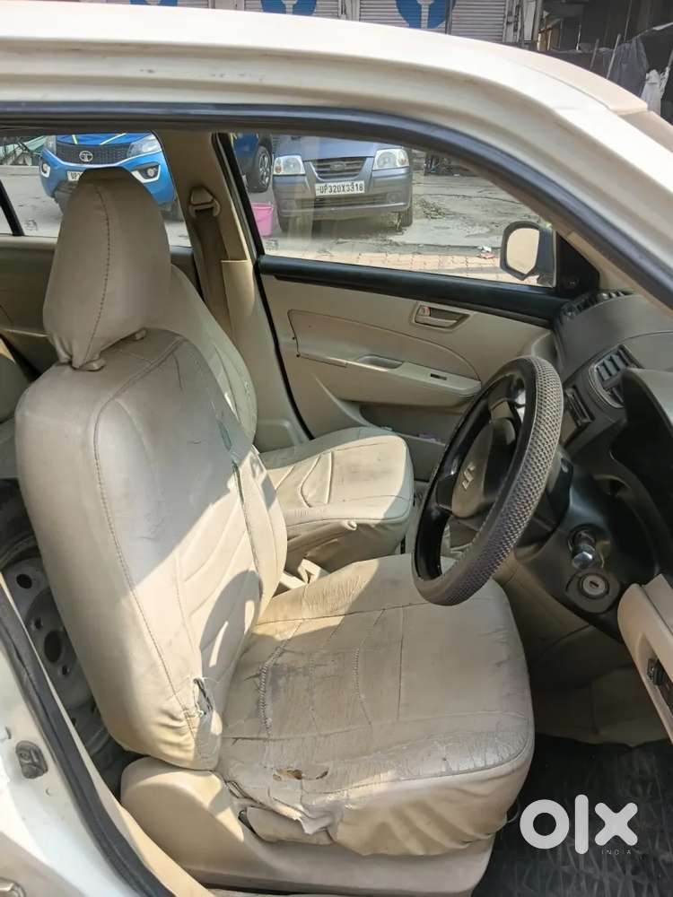 Maruti Suzuki Dzire 1.2 Lxi, 2017, Petrol