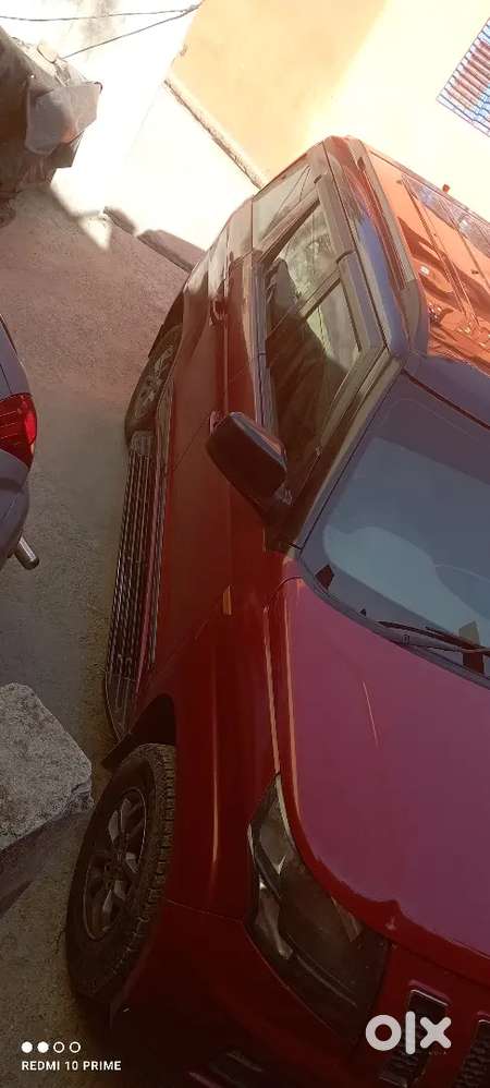 Mahindra Tuv 300 2018 Diesel Well Maintained