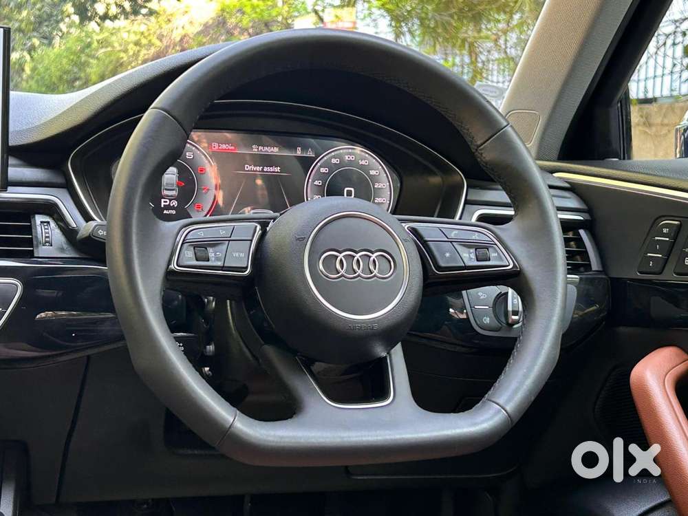 Audi A4 2.0 Technology 40 Tfsi, 2025, Petrol