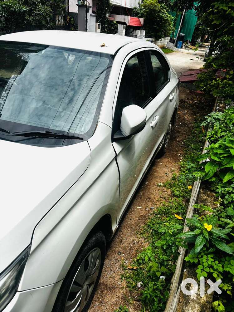 Honda Amaze 2023 Petrol Good Condition