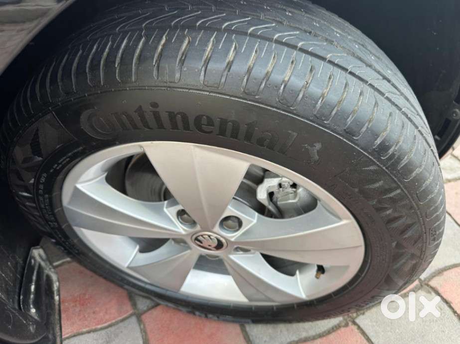 Skoda Octavia 1.8 Tsi Style Plus At, 2018, Petrol