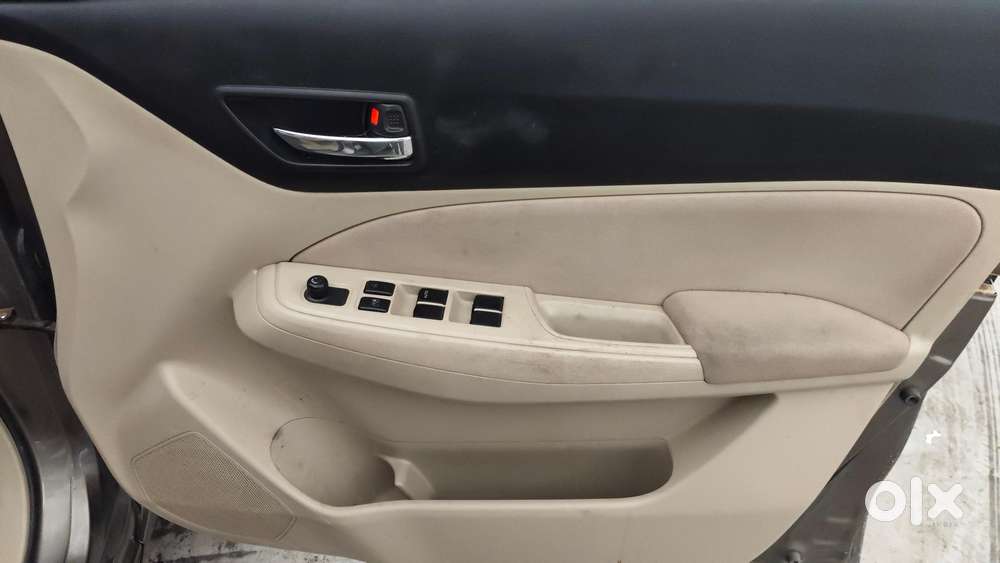 Maruti Suzuki Swift Dzire Amt Vxi, 2018, Petrol