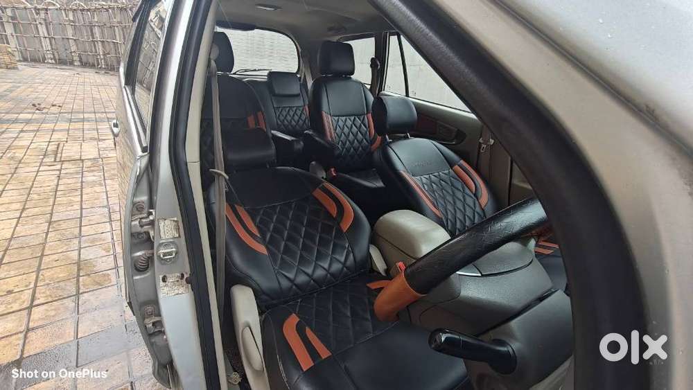 Toyota Innova 2.5 E Diesel Ms 8-seater, 2012, Diesel