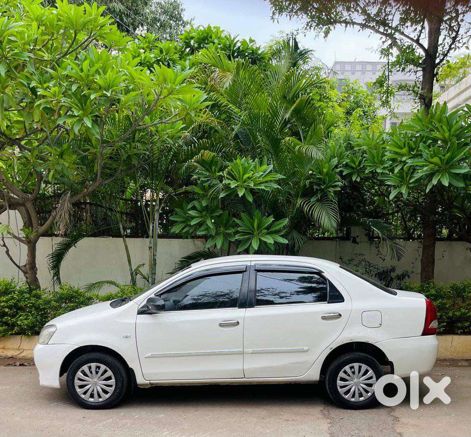 Toyota Etios G, 2011, Petrol