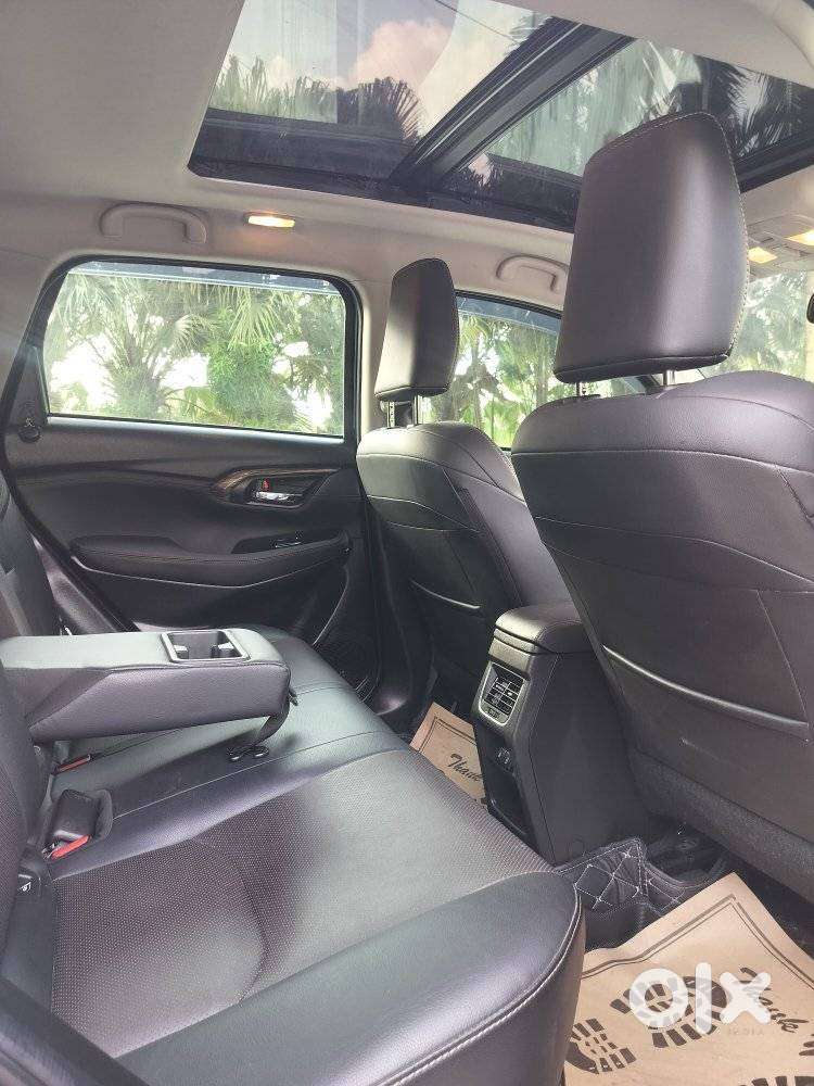 Maruti Suzuki Grand Vitara Alpha Smart Hybrid, 2024, Petrol