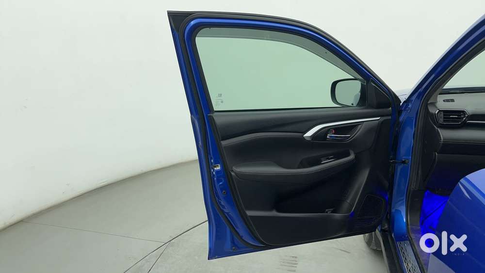 Toyota Urban Cruiser Hyryder 1.5 V Neo Drive Awd, 2022, Petrol