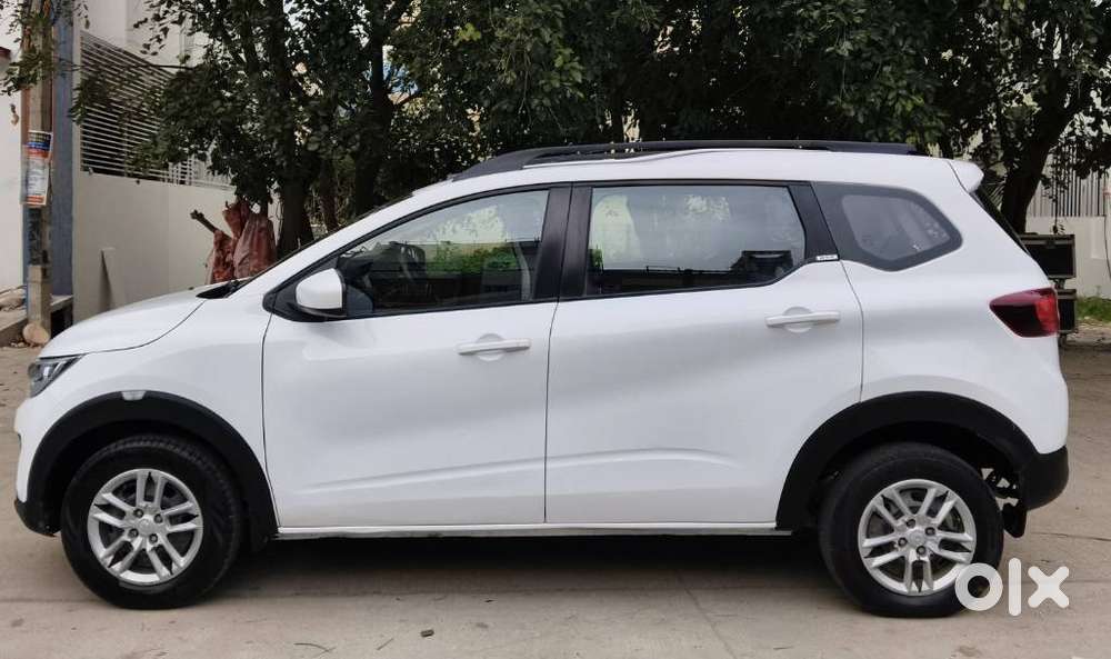 Renault Triber Rxt, 2019, Petrol