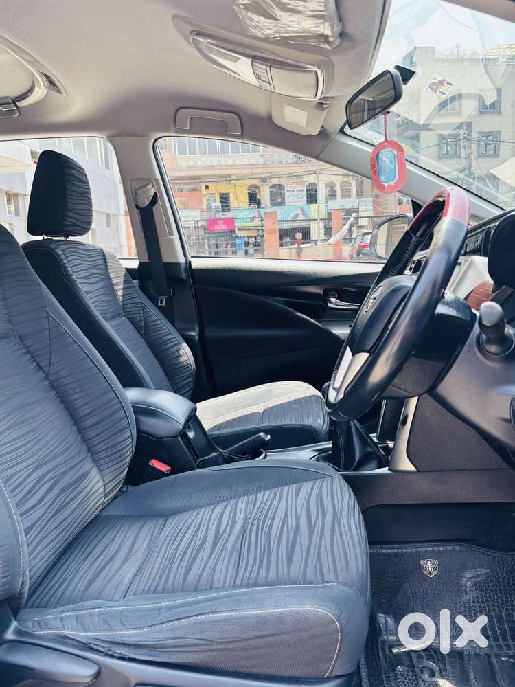Toyota Innova Crysta [2020-ongoing] 2.7 Vx 7 Str, 2016, Petrol