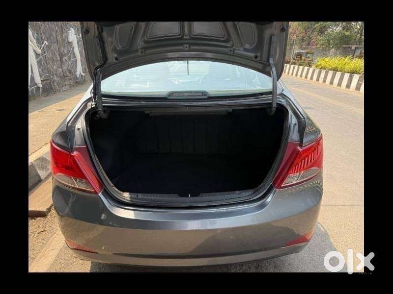 Hyundai Verna Vtvt 1.6 Sx, 2015, Petrol
