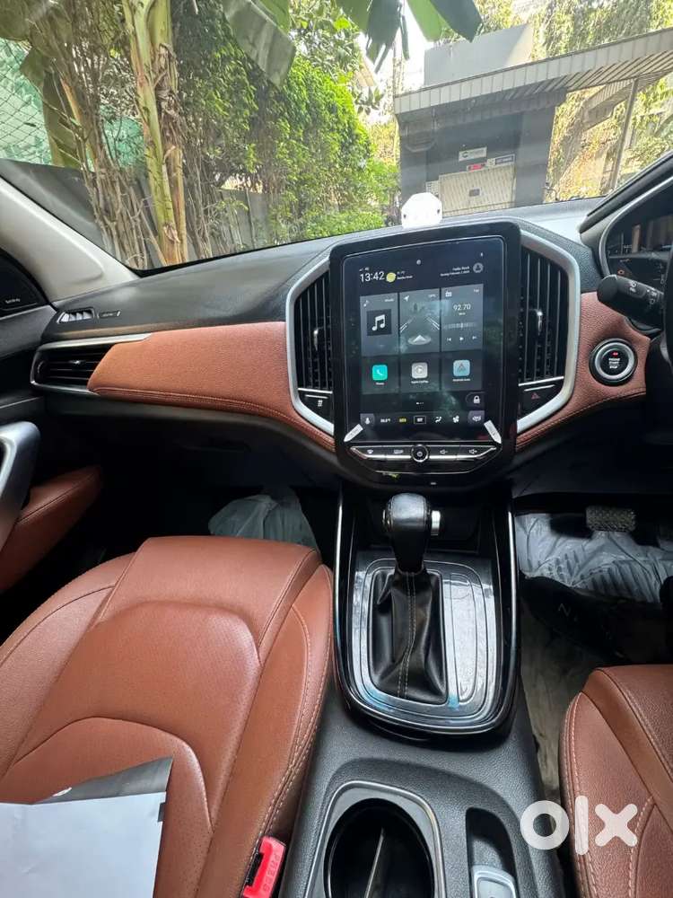 Mg Hector Plus 2021 Petrol Well Maintained