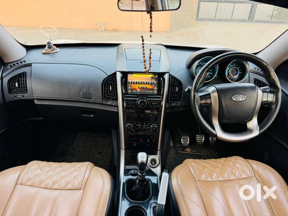Mahindra Xuv500 W11 Option, 2019, Diesel