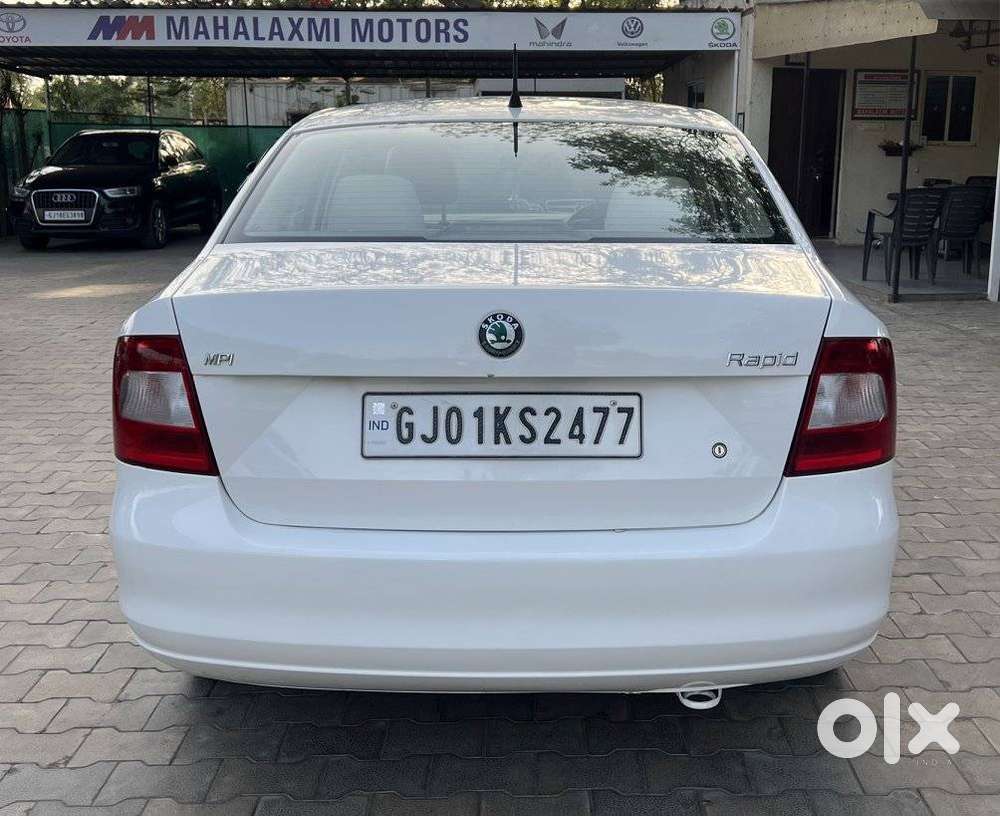 Skoda Rapid 1.6 Mpi At Elegance, 2012, Petrol