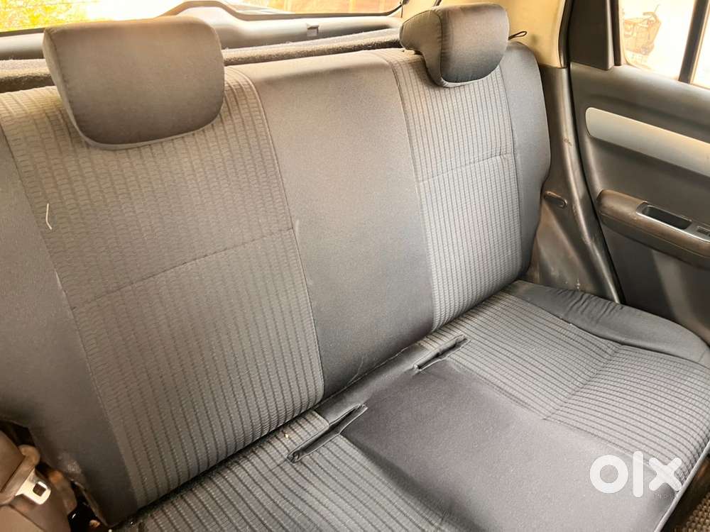 Maruti Suzuki Swift 2011 Petrol Well Maintained