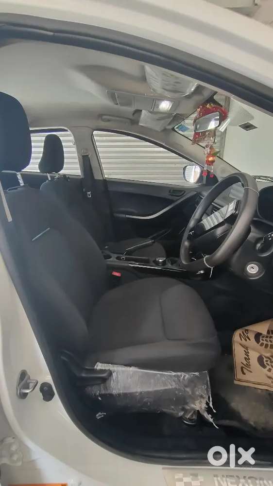 Tata Nexon 2024 Petrol Well Maintained