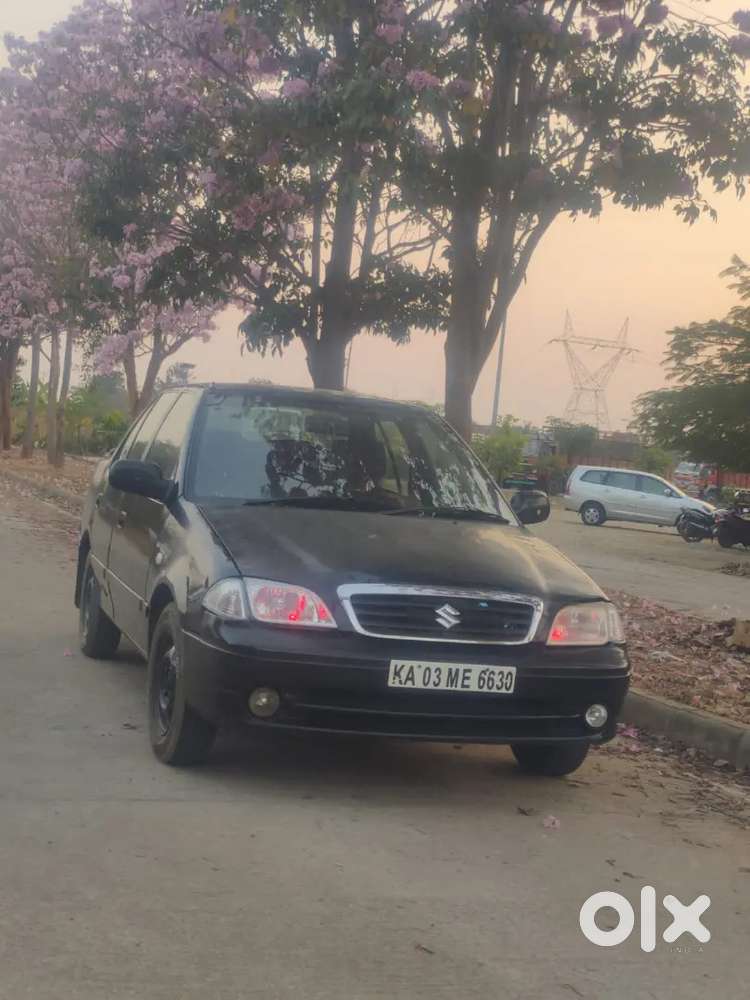 Maruti Suzuki Esteem Vxi 2005