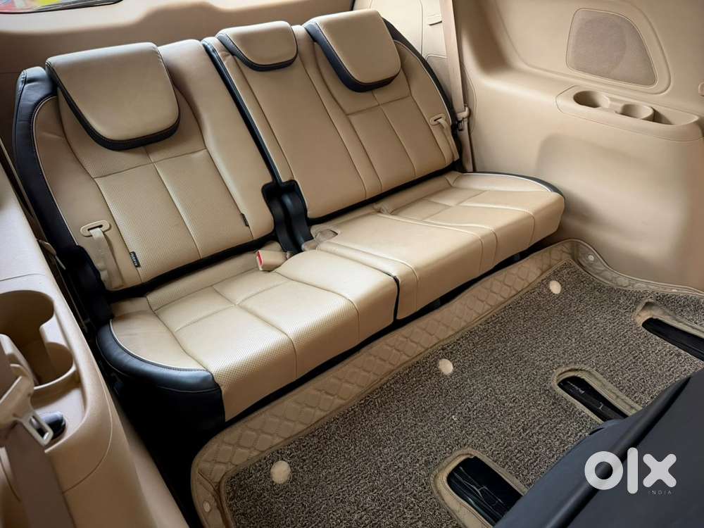 Kia Carnival Limousine