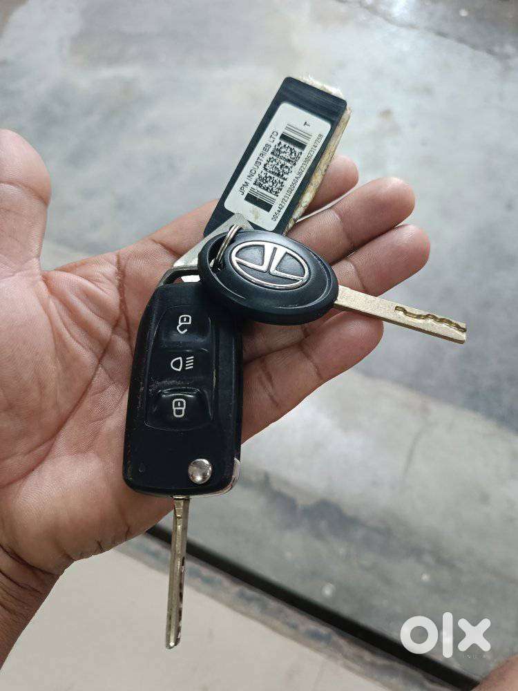 Tata Altroz Xm Plus Icng, 2023, Cng & Hybrids