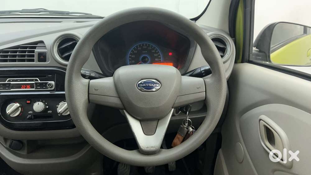 Datsun Redigo T Option, 2016, Petrol