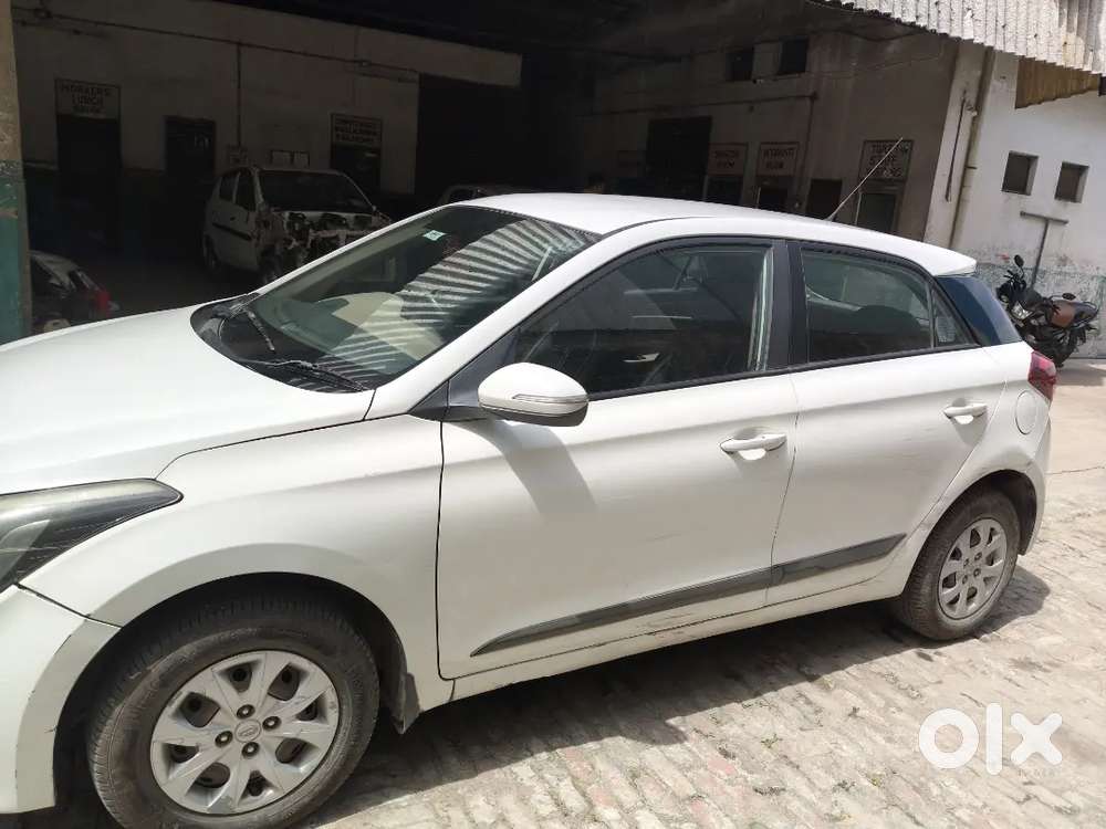 Hyundai I20 2016 Diesel 91000 Km Driven Good Condition Engine Ok