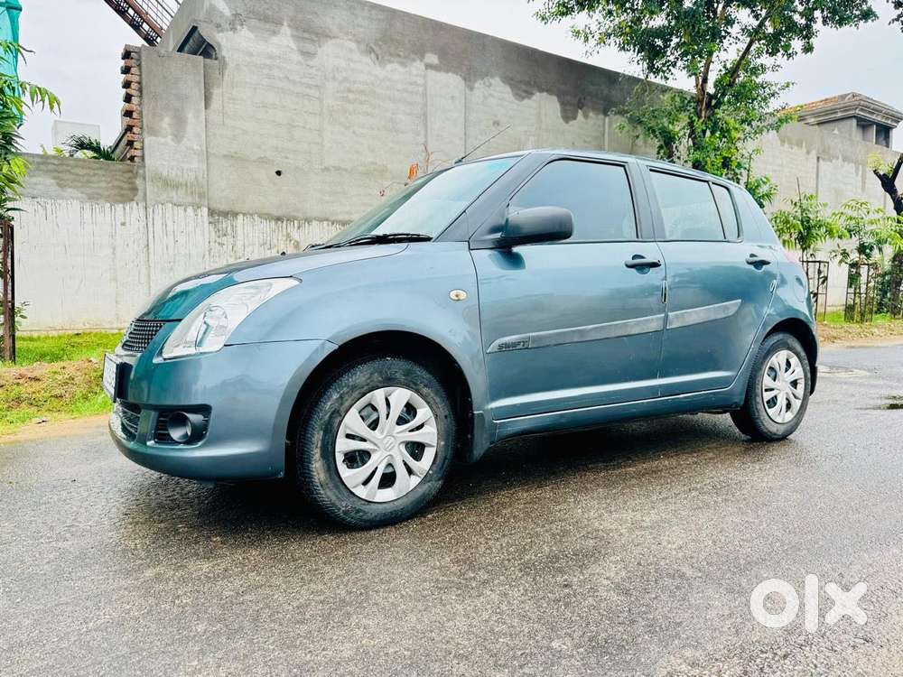 Maruti Suzuki Swift 1.2 Vxi (o), 2010, Cng & Hybrids