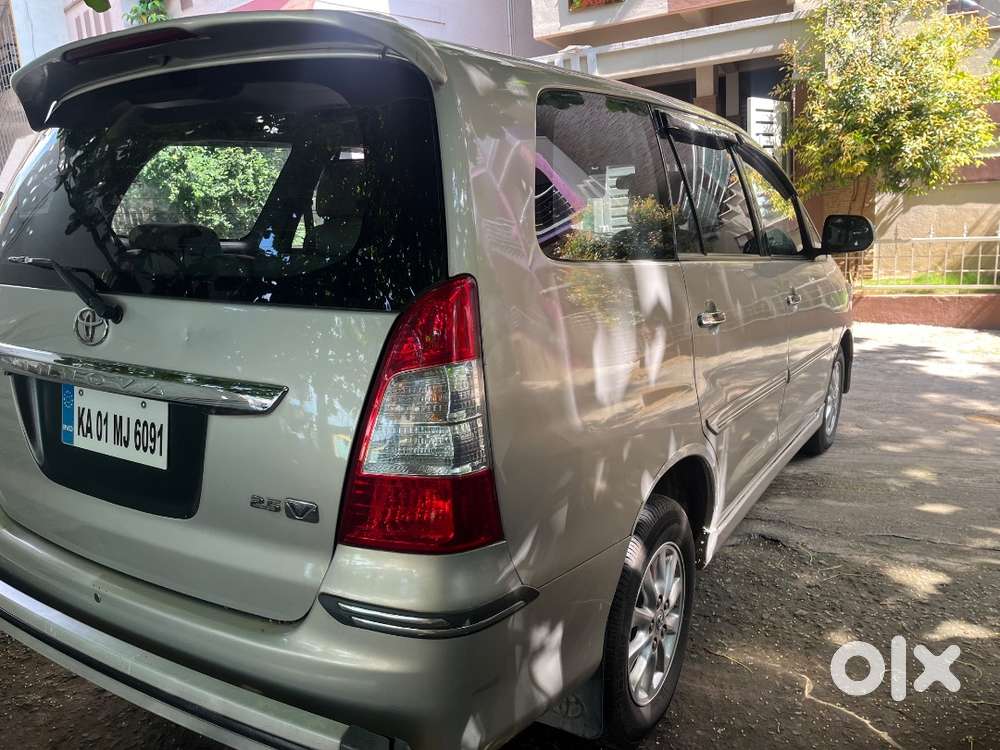Toyota Innova 2.5 V Diesel &ndash; Excellent Condition &ndash; Bengaluru