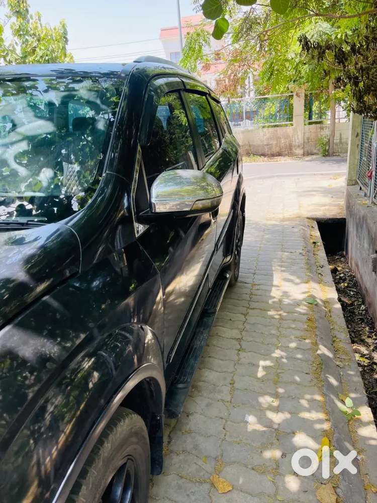 Mahindra Xuv400 2012 Diesel 70000 Km Driven