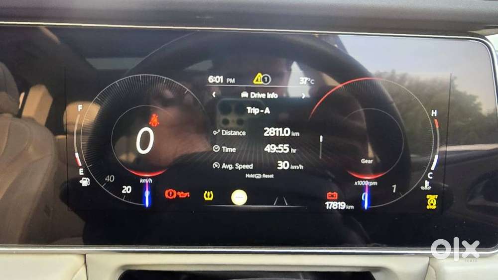 Mahindra Xuv700 2.2 Ax 7 Diesel Mt Luxury Pack Str, 2024, Diesel