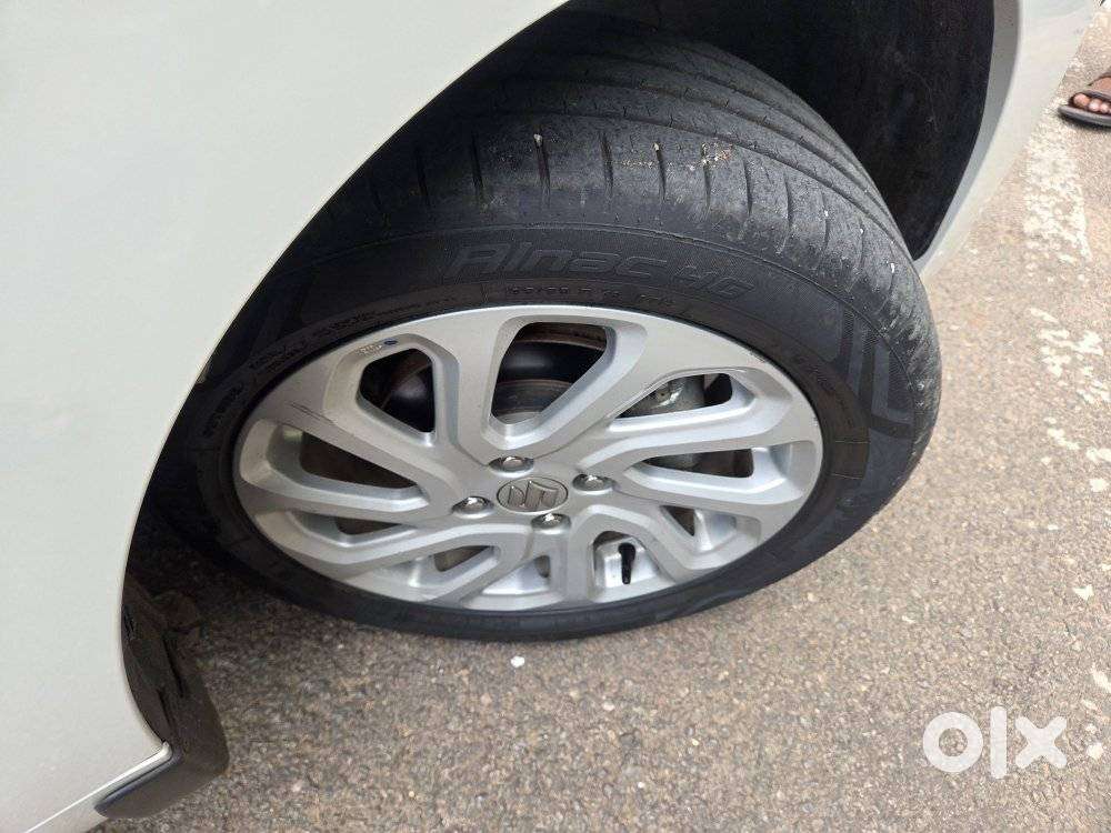 Maruti Suzuki Baleno Zeta, 2024, Petrol