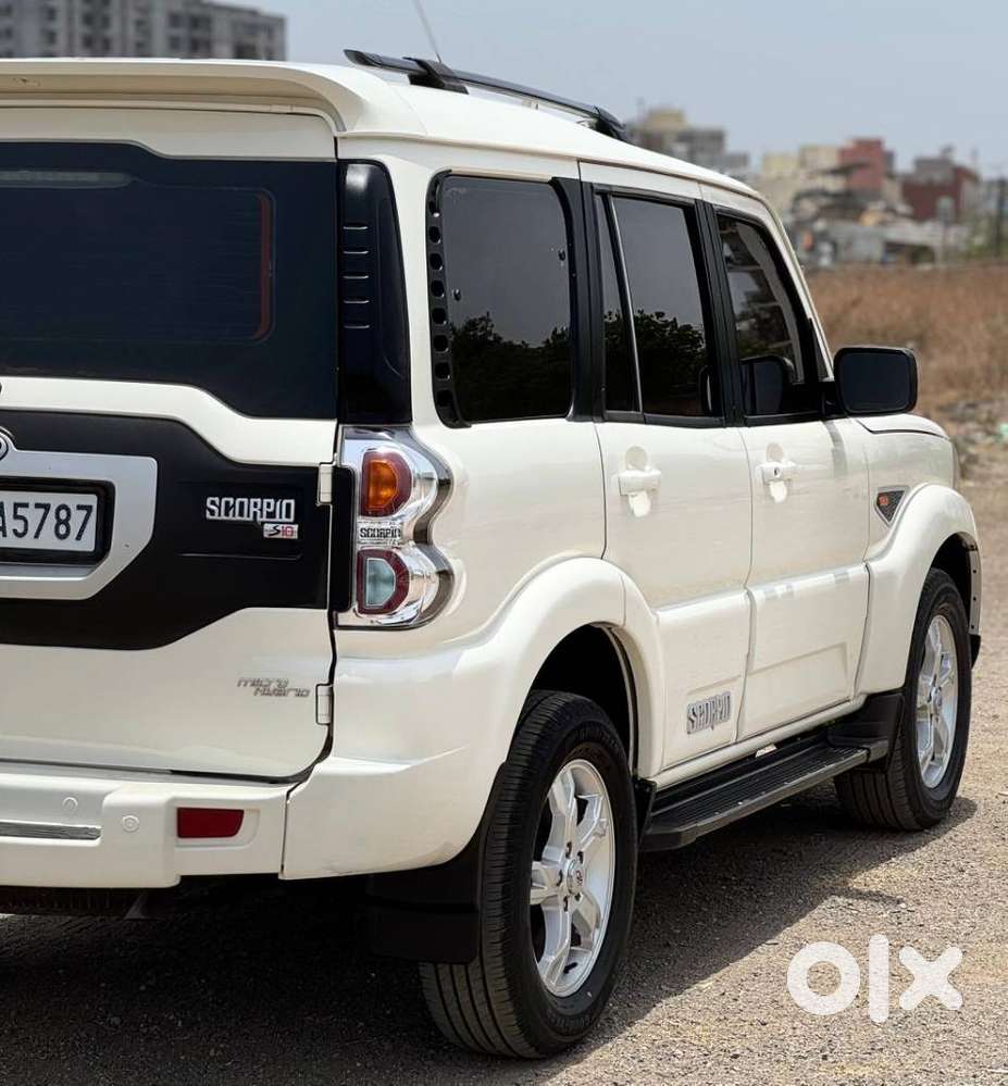 Mahindra Scorpio S10, 2014, Diesel