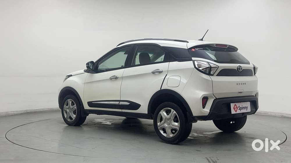 Tata Nexon 1.5 Revotorq Xm, 2023, Diesel