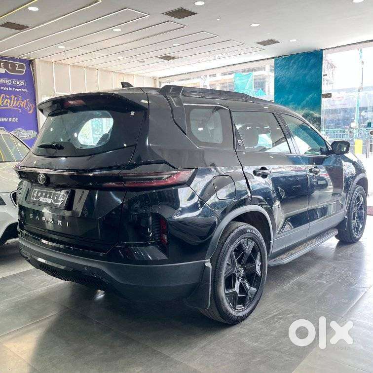 Tata Safari Adventure Plus Dark Edition, 2024, Diesel