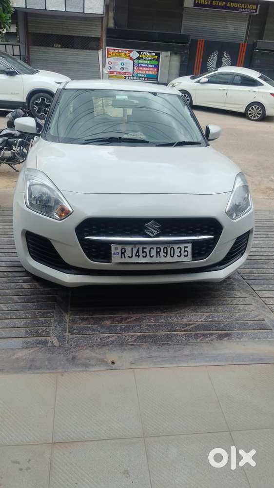 Maruti Suzuki Swift Vxi Optional, 2022, Petrol